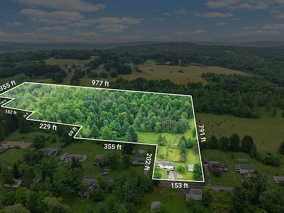3rd image of 1530 Oakdale Rd
