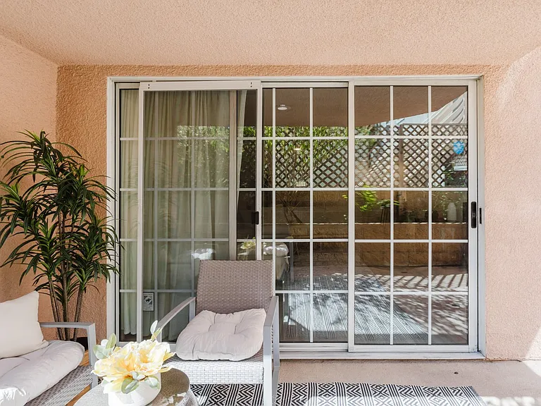 435 E Valencia Ave #105 — Photo 29