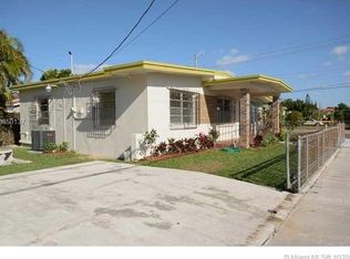 2700 SW 33rd Ct, Miami, FL 33133