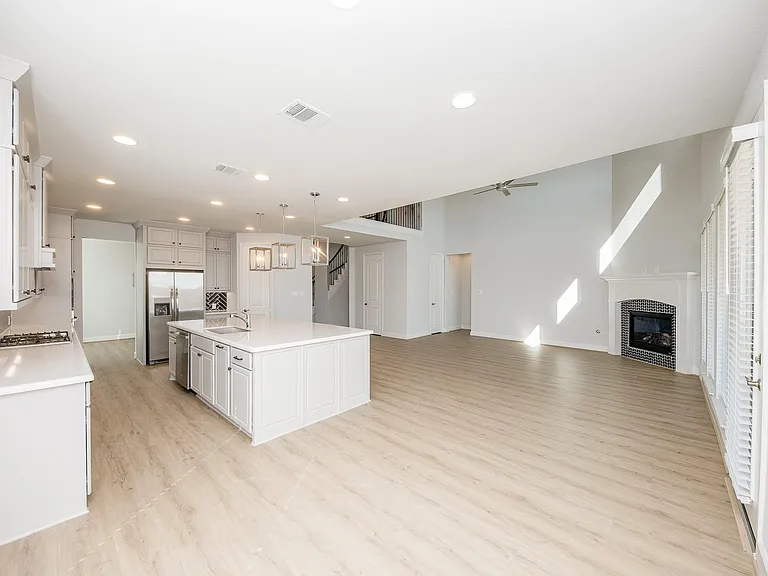 29819 Breezy Pines Loop — Photo 24