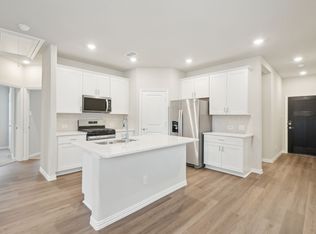 976 Summer Dr, Lavon, TX 75166