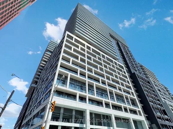 135 Lower Sherbourne St #1740, Toronto, ON M5A 1Y4