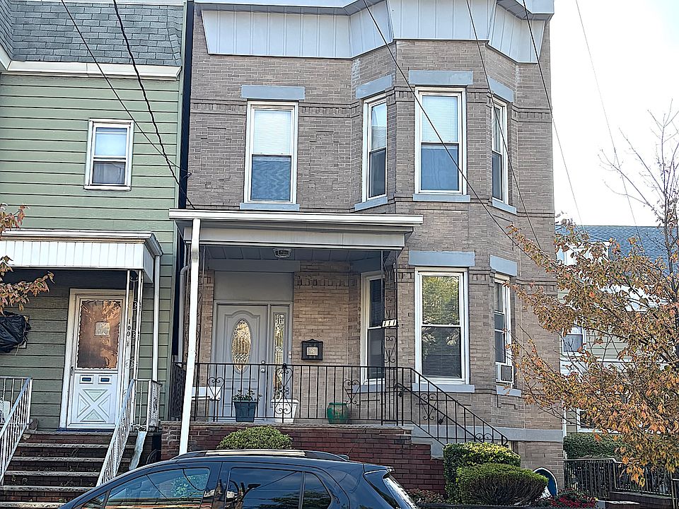 1st image of 111 Maple St #B