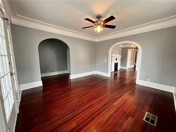 4th image of 3108 Upperline St