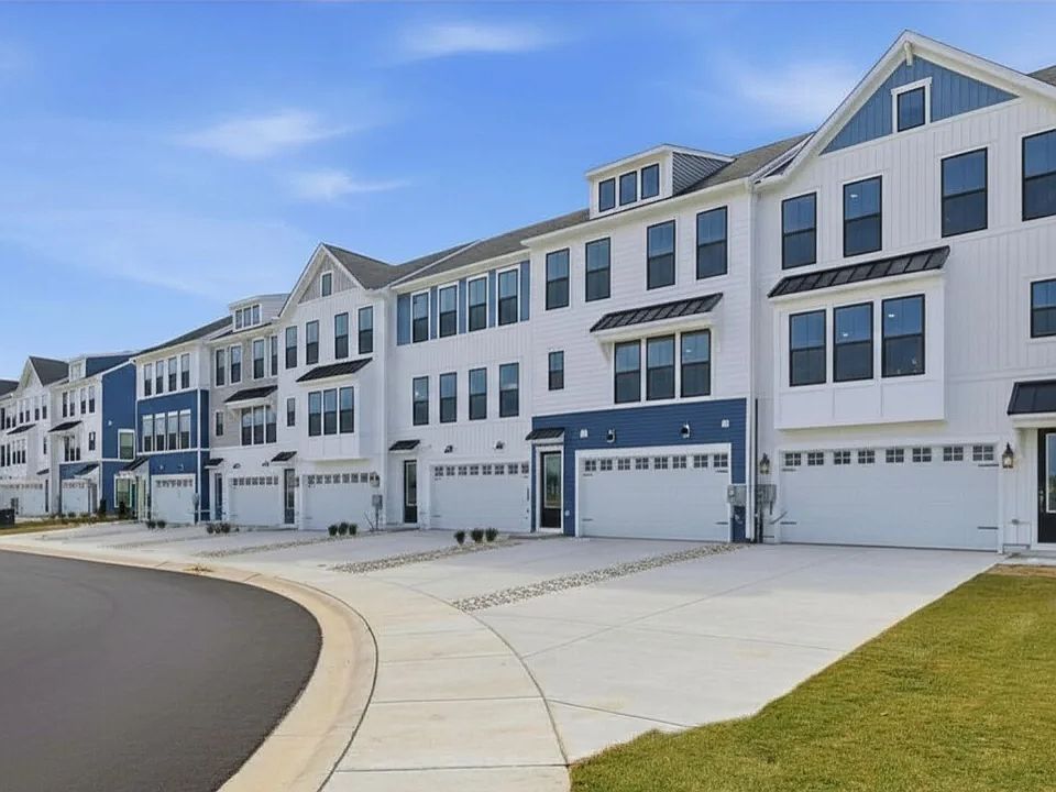 Luxurious Townhomes