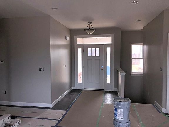 3rd image of 5605 Point Pelee Ct