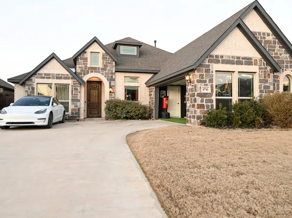 4716 Hazy Hollow Ln, Fort Worth, TX 76036