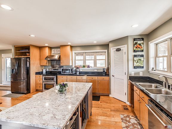 17th image of this home