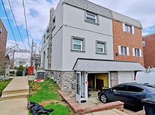 2761 Mower St, Philadelphia, PA 19152