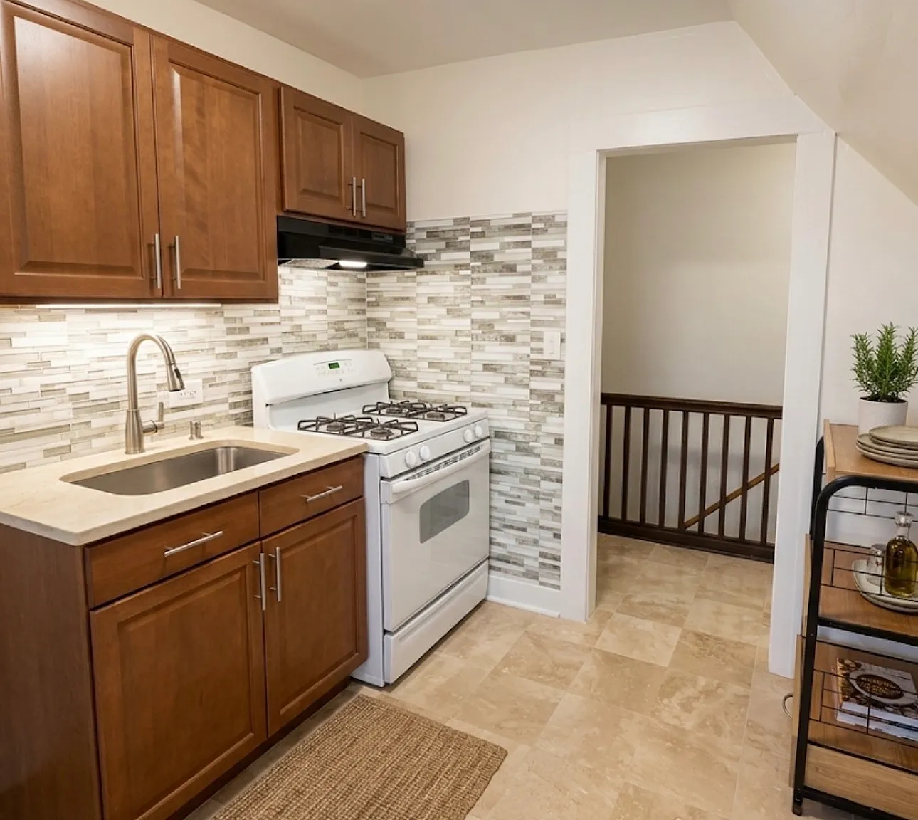1 bed, 700 sqft, $1,400 — Photo 1