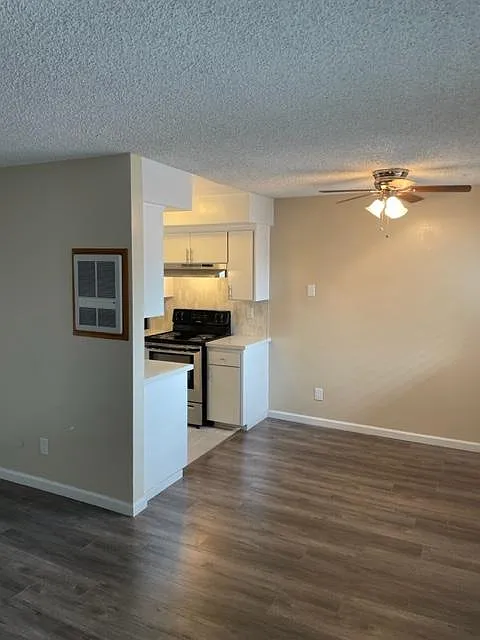 1 bed, $1,895 — Photo 3