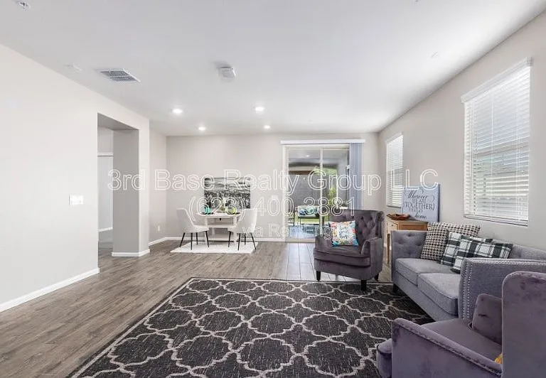 21242 W Wilshire Dr — Photo 17