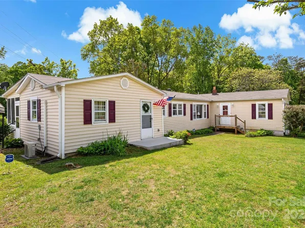 632 Ned McGimsey Rd, Nebo, NC 28761
