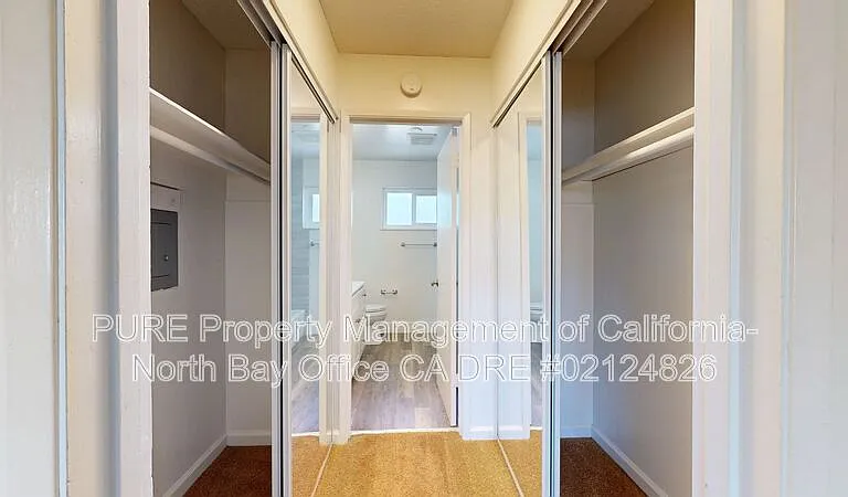 555 Dexter St #H — Photo 9