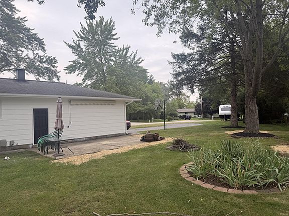 4th image of 1653 Gary Paul Ln