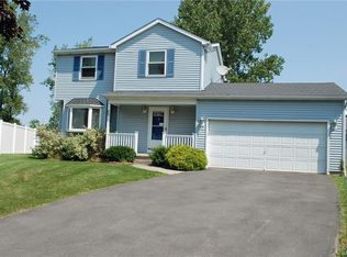 23 Corfu Cir, Amherst, NY 14228