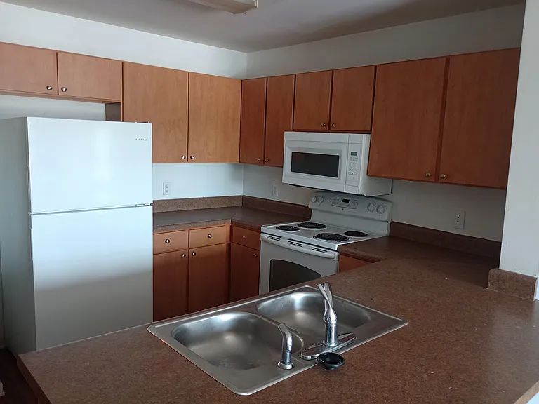 Mill Supply Apartments — Photo 15