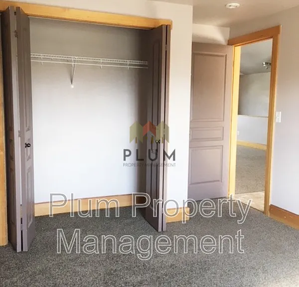2726 Oshaughnesy St #B — Photo 5