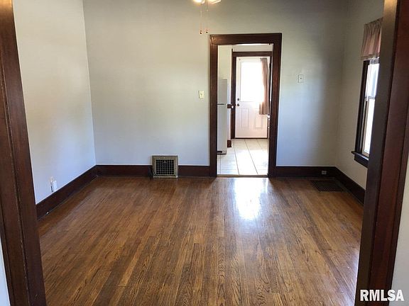 5th image of 2230 Adams St