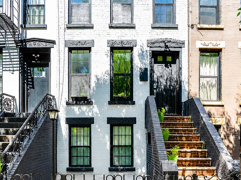 12 Roosevelt Pl #1 — Photo 7