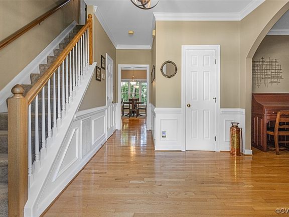 5th image of 5227 Scotsglen Dr