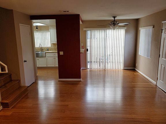 3rd image of 10180 Palm Glen Dr Unit 58