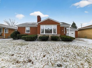 17314 Collinson Ave, Eastpointe, MI 48021