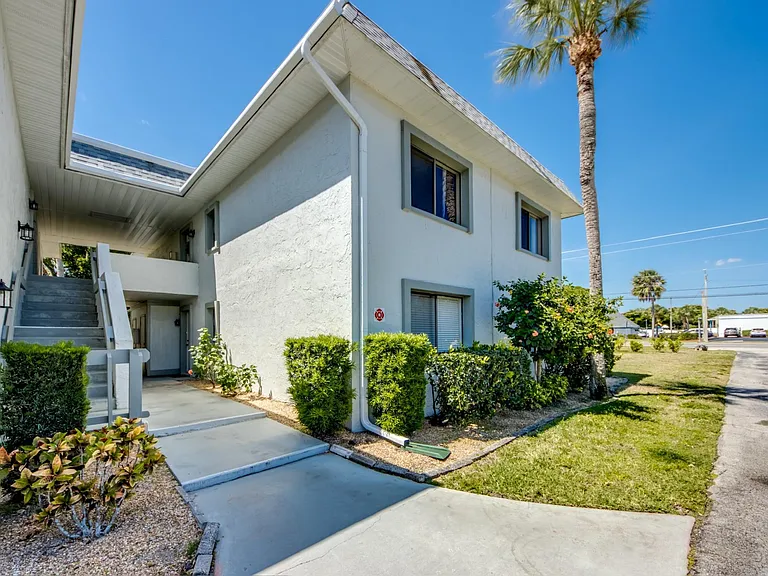4730 Orange Grove Blvd #C-8 — Photo 38