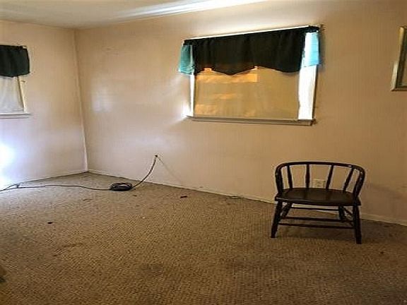 5th image of 3121 Brereton Ct