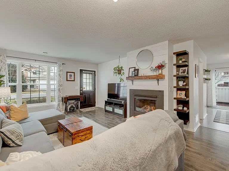360 Wilderness Dr — Photo 5