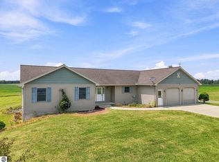 11650 Burkett Rd, Marion, MI 49665