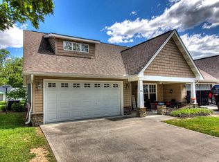 316 Meriwether St, Pigeon Forge, TN 37863