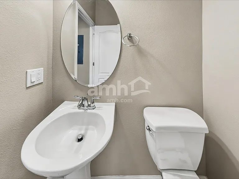 12868 Calderdale Ave — Photo 8