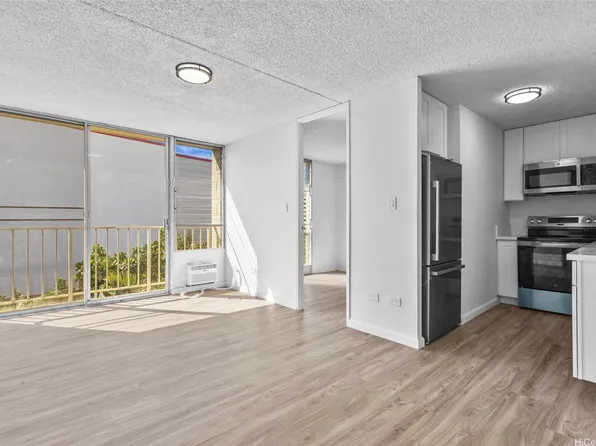 2847 Waialae Ave APT 503, Honolulu, HI 96826