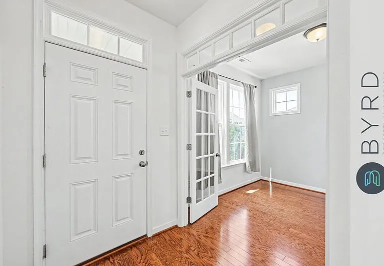 16921 Thornapple Run — Photo 3