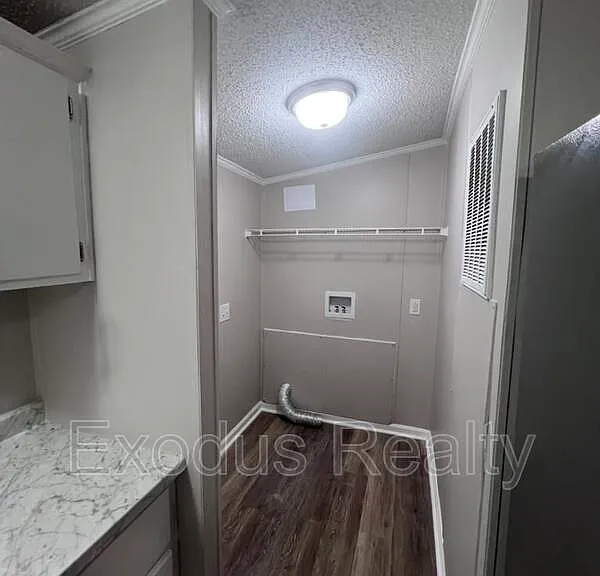 118 Sean Ln — Photo 16