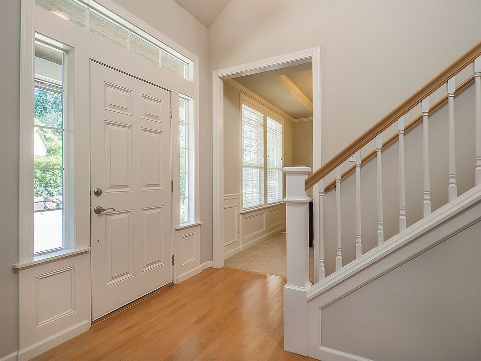 1st image of 14828 12th Dr SE