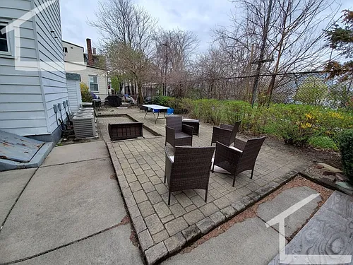 25 Lothrop St #5 Photo 1