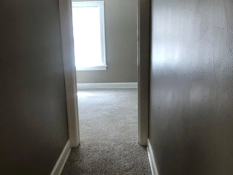320 Carroll St — Photo 3