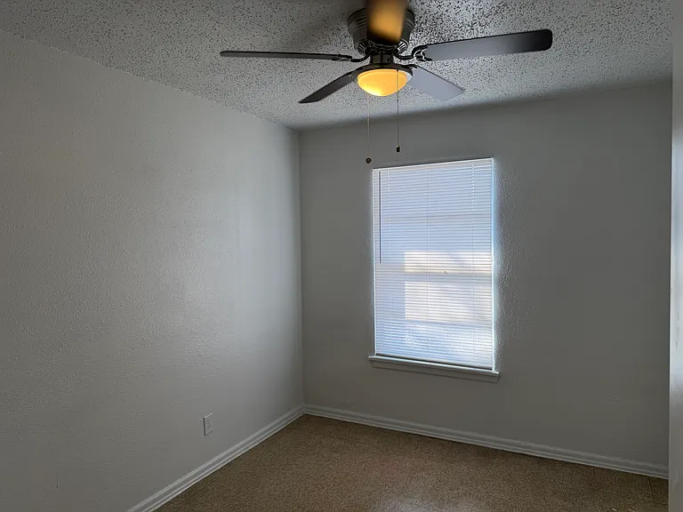 442 Demya Dr — Photo 9