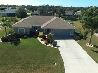 195 White Marsh Ln, Rotonda West, FL 33947
