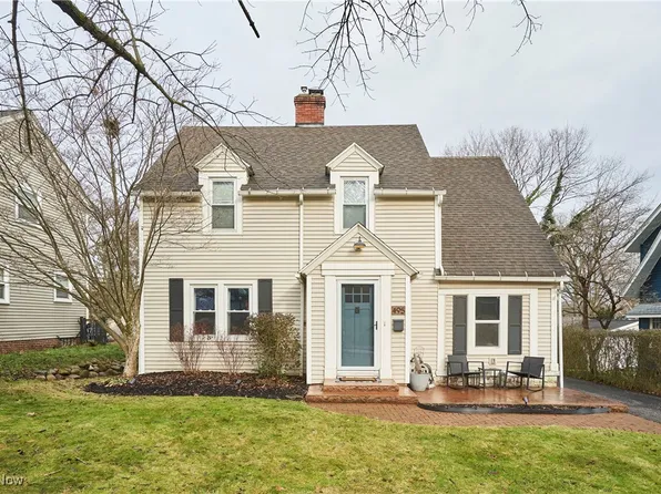 495 Letchworth Dr, Akron, OH 44303