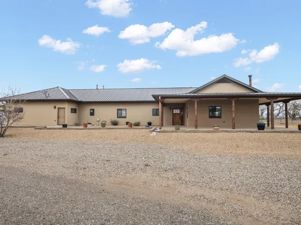460 Toby Ln, Bosque Farms, NM 87068