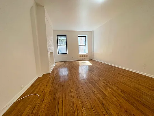 Rented by Douglas Elliman | media 2