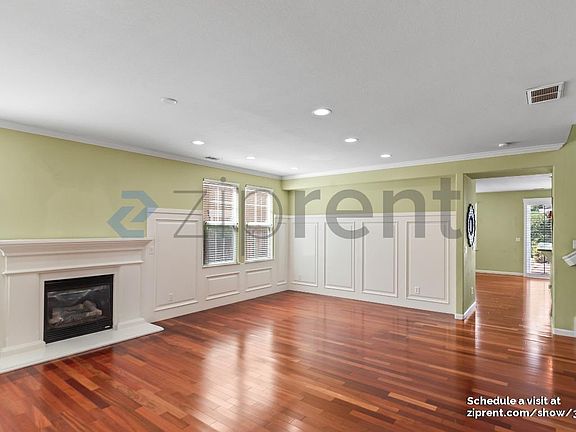 5th image of 6035 Sterling Greens Cir