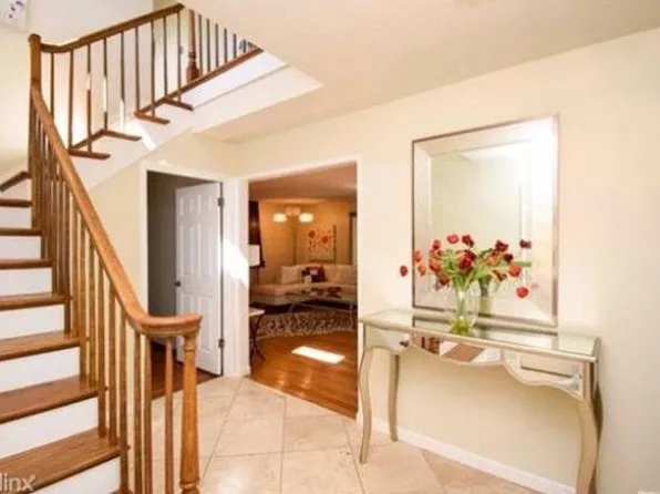 265 Mount Hamilton Ave, Los Altos, CA 94022