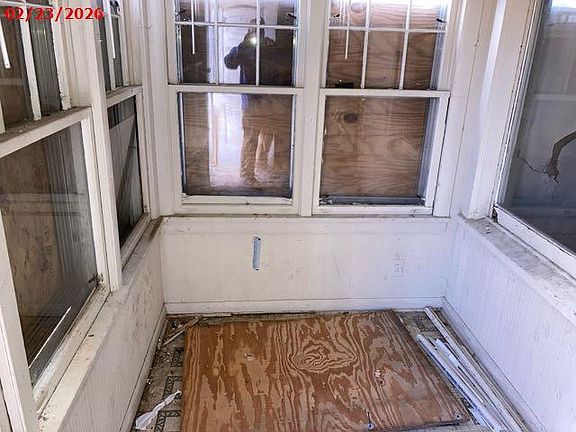 2nd image of 3179 N 14th STREET