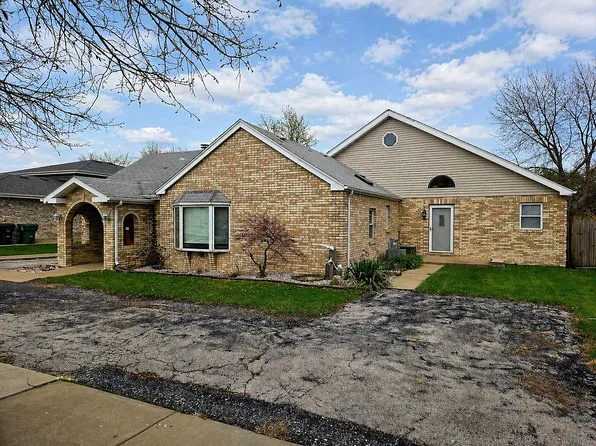 16621 84th Ave, Tinley Park, IL 60477