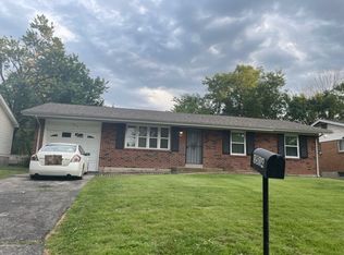 1514 Saint Ives Dr, Saint Louis, MO 63136