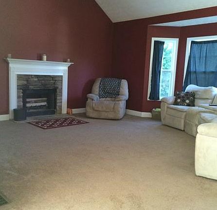 4th image of 159 Greatwood Dr